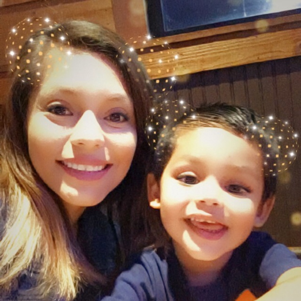 Meet your Posher, Leticia